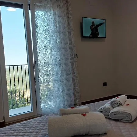 Oda ve Kahvaltı Nirvana Experience Noepoli