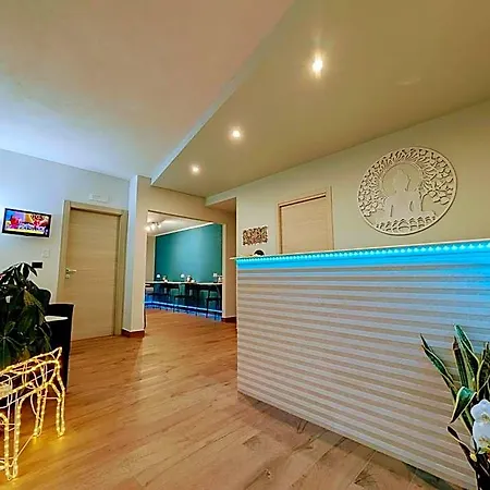 Nirvana Experience Bed & Breakfast 3*
